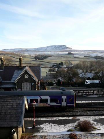 Pen-y-ghent from Horton Station